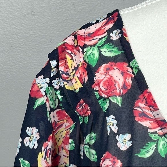 Torrid sheer button front black with floral print blouse, size 3X. - Picture 6 of 11